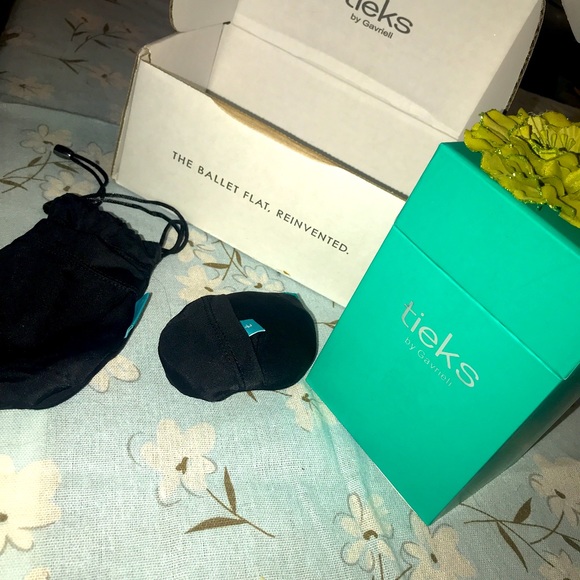 Tieks box, Tote, Flower only- no shoes - Picture 3 of 6